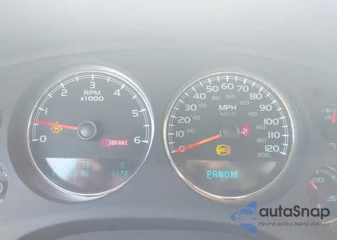 2010 Chevrolet Tahoe Ltz z USA, uszkodzony, nr VIN 1GNUKCE00AR157053